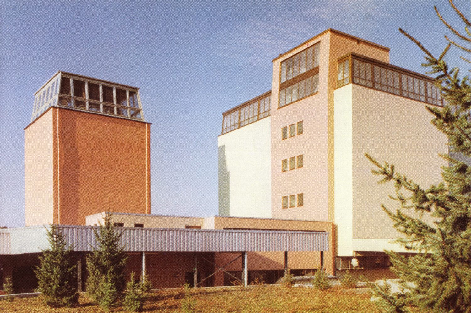 firmengebäude_1975